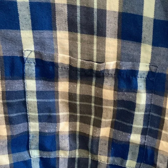 Women’s Riders by Lee Blue Plaid Button Down Shirt - Picture 3 of 4